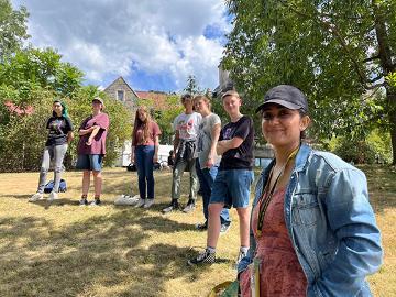 Students participate in Robin Tremblay-McGaw's workshop