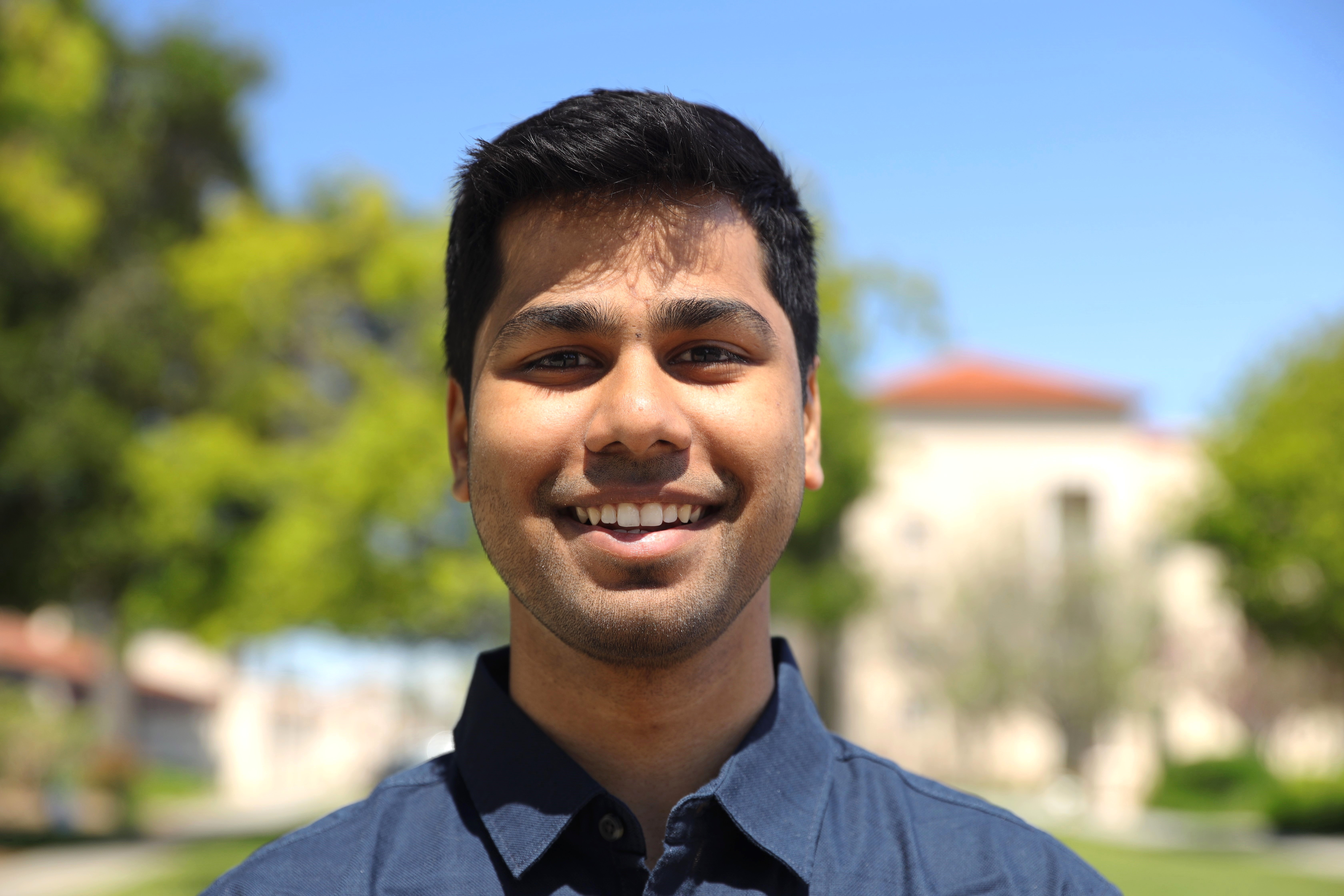 Student Vrushabh Deogirikar Headshot