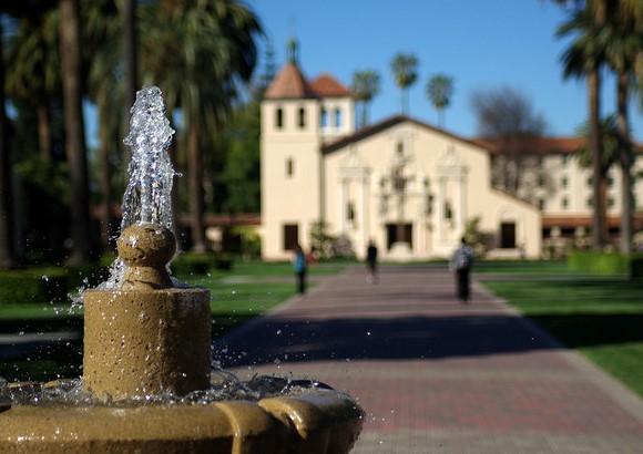 close up of fountain with Mission in the background