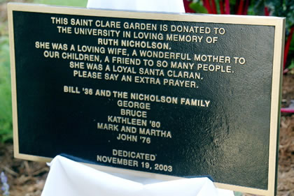 Memorial plaque