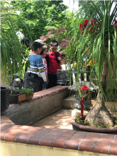 Children playing at Duc Vien Buddhist Pagoda in San Jose. [Photo by Sam Nichols, SCU '20.]