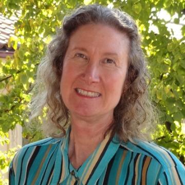 JoAnne Holliday