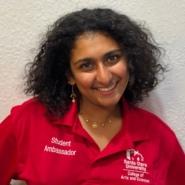 Sahana Kumar headshot