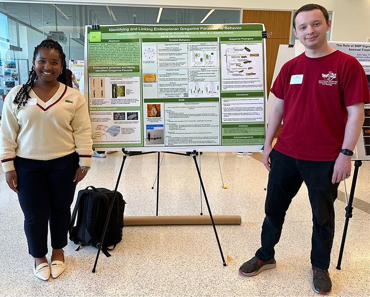 Lauren Fuller (L) and Andrew Schatz (R) at the West Coast Biological Sciences Undergraduate Research Conference.