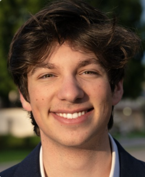 Alexander Rafalovich headshot