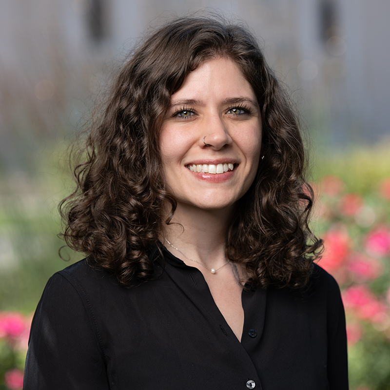 Elizabeth Kelley headshot