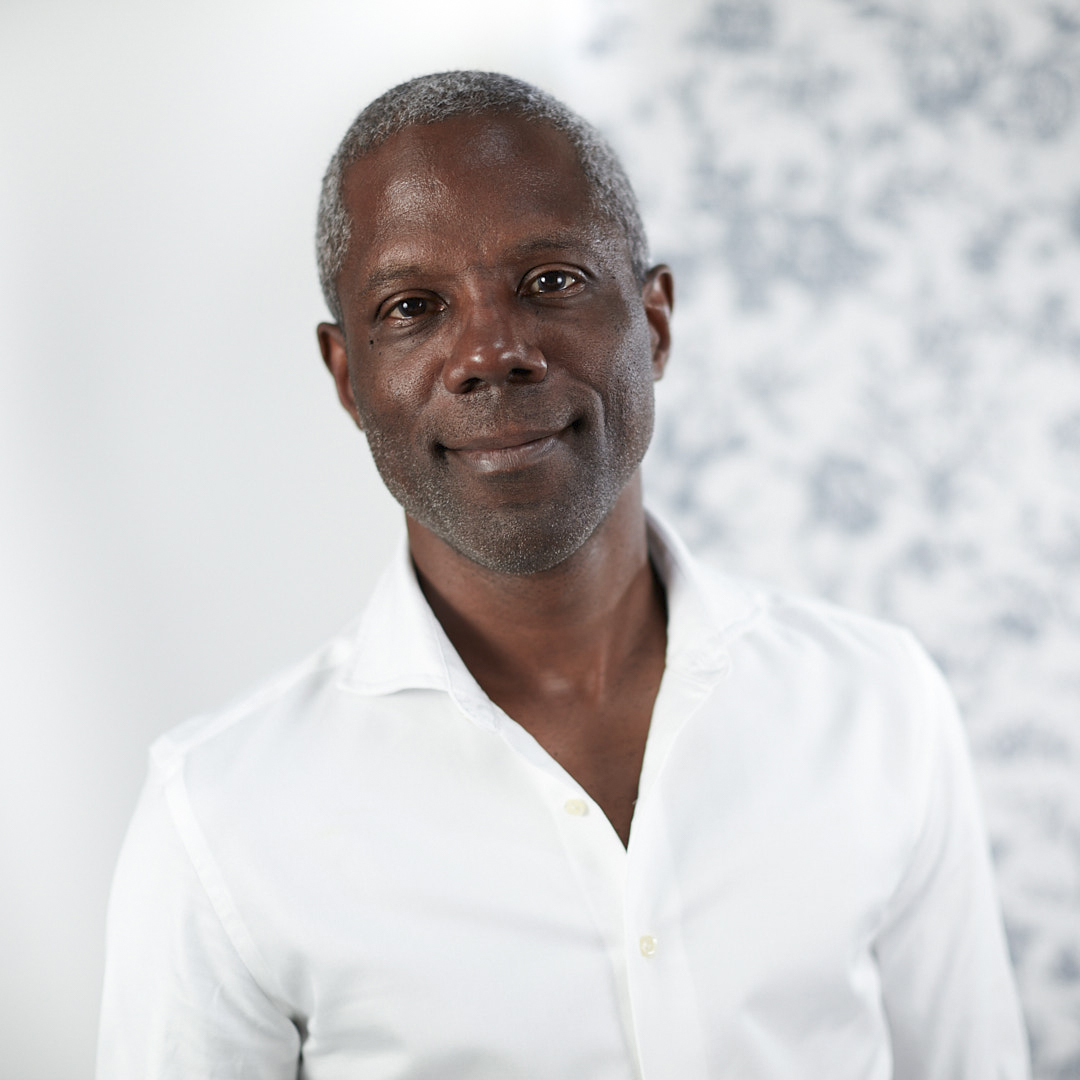 Portrait of artist Jonathan Calm