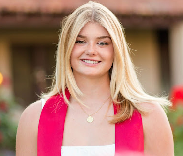 Eliza Steenrod headshot