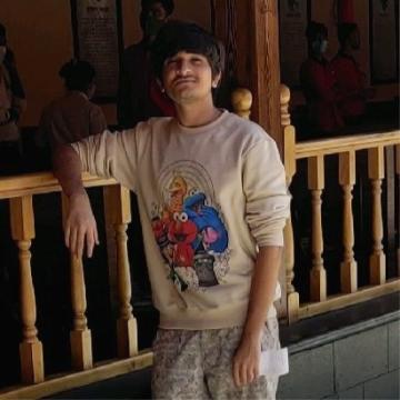 Aryan
 Bagade M.S. ’25