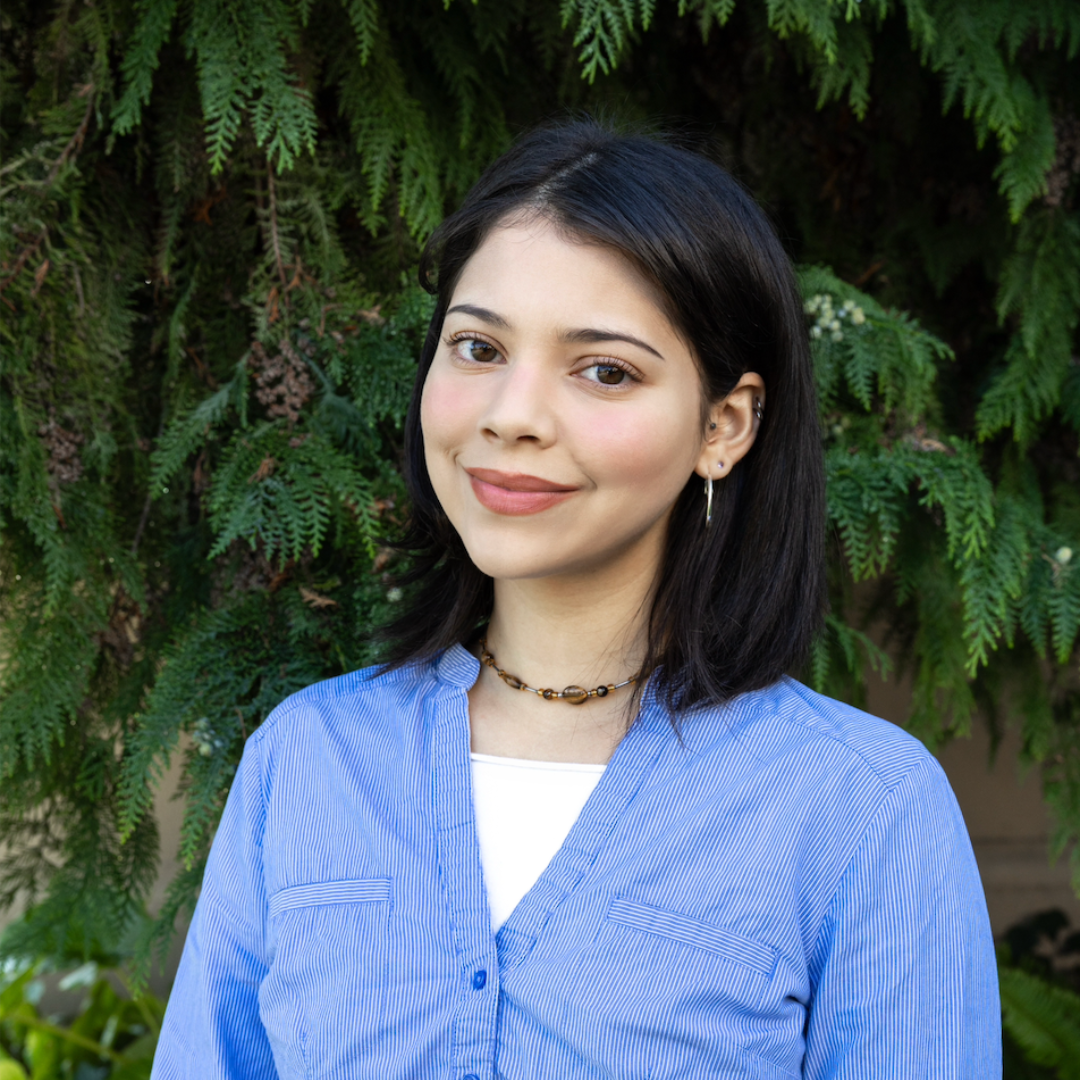 Laisha New Headshot 2025