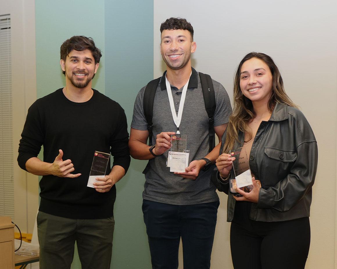 Forx - 3rd place graduate track