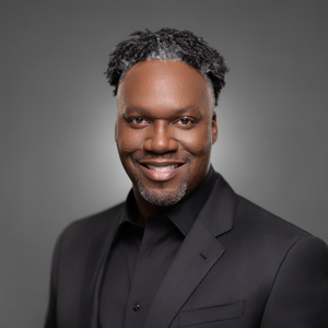 Headshot of Jayson Johnson, participant in the Black Corporate Board Readiness (BCBR) Cohort 16 program at Santa Clara University’s Leavey School of Business.