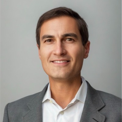 David Kaval headshot