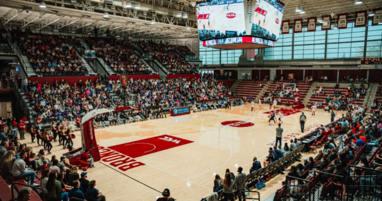 Leavey Center during a Santa Clara basketball game