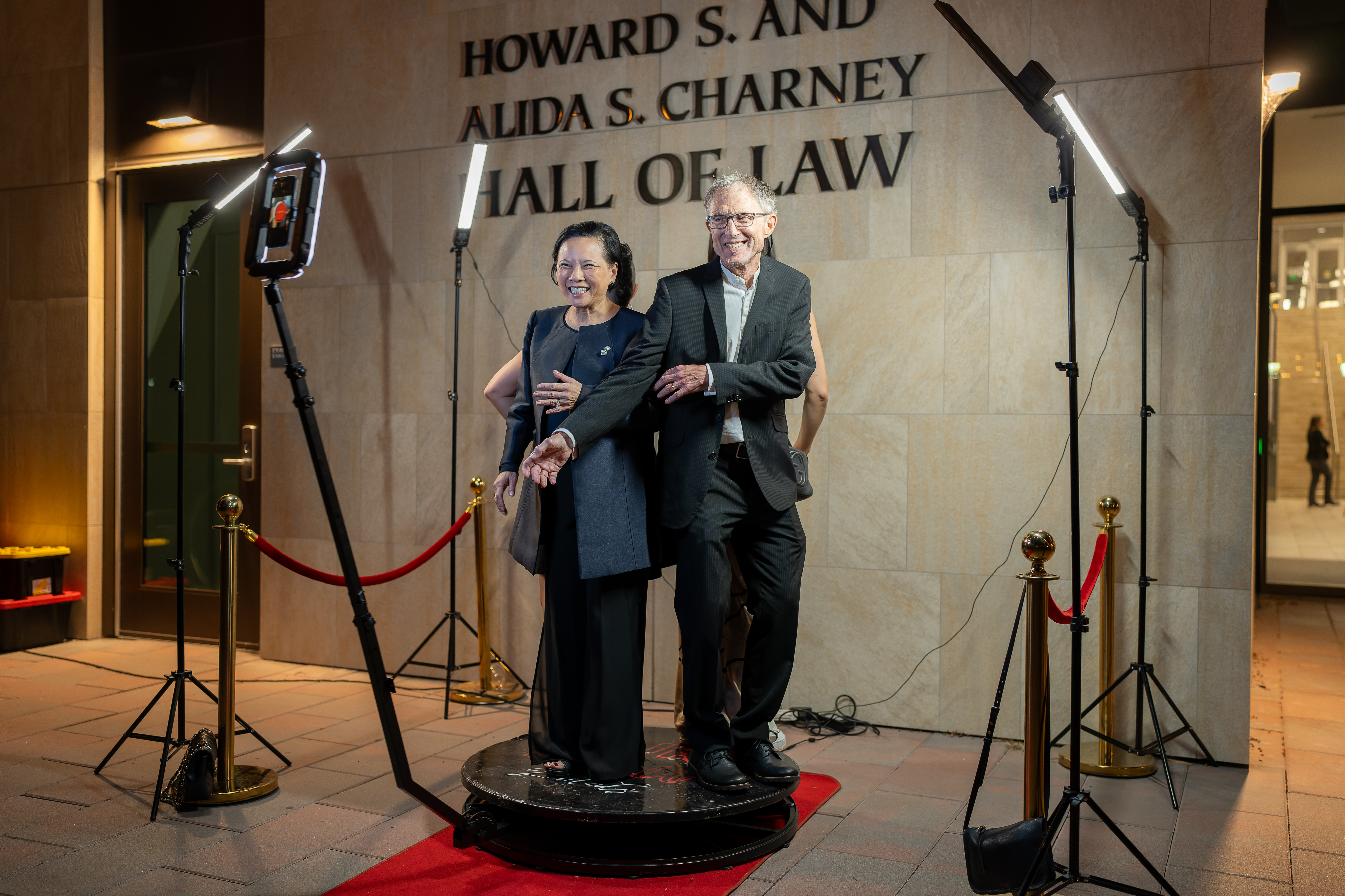 Old Alumni Having Fun 