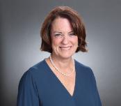 Maria von Massenhausen ’87 