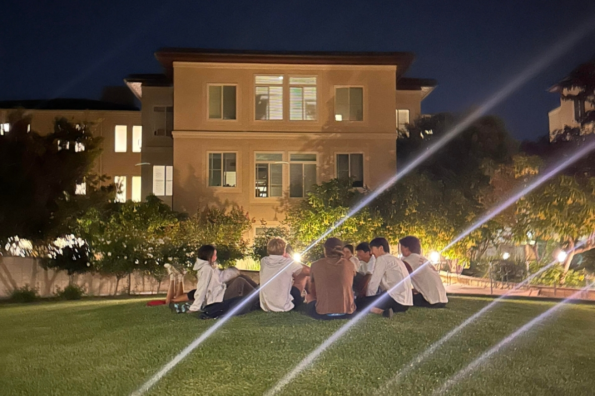 Sobrato Hall Students Gather 