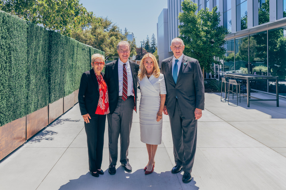 President of Santa Clara University Julie Sullivan, Mark and Mary Stevens ’84, and Sutter Health President and CEO Warner Thomas. Photo by Miguel Ozuna.