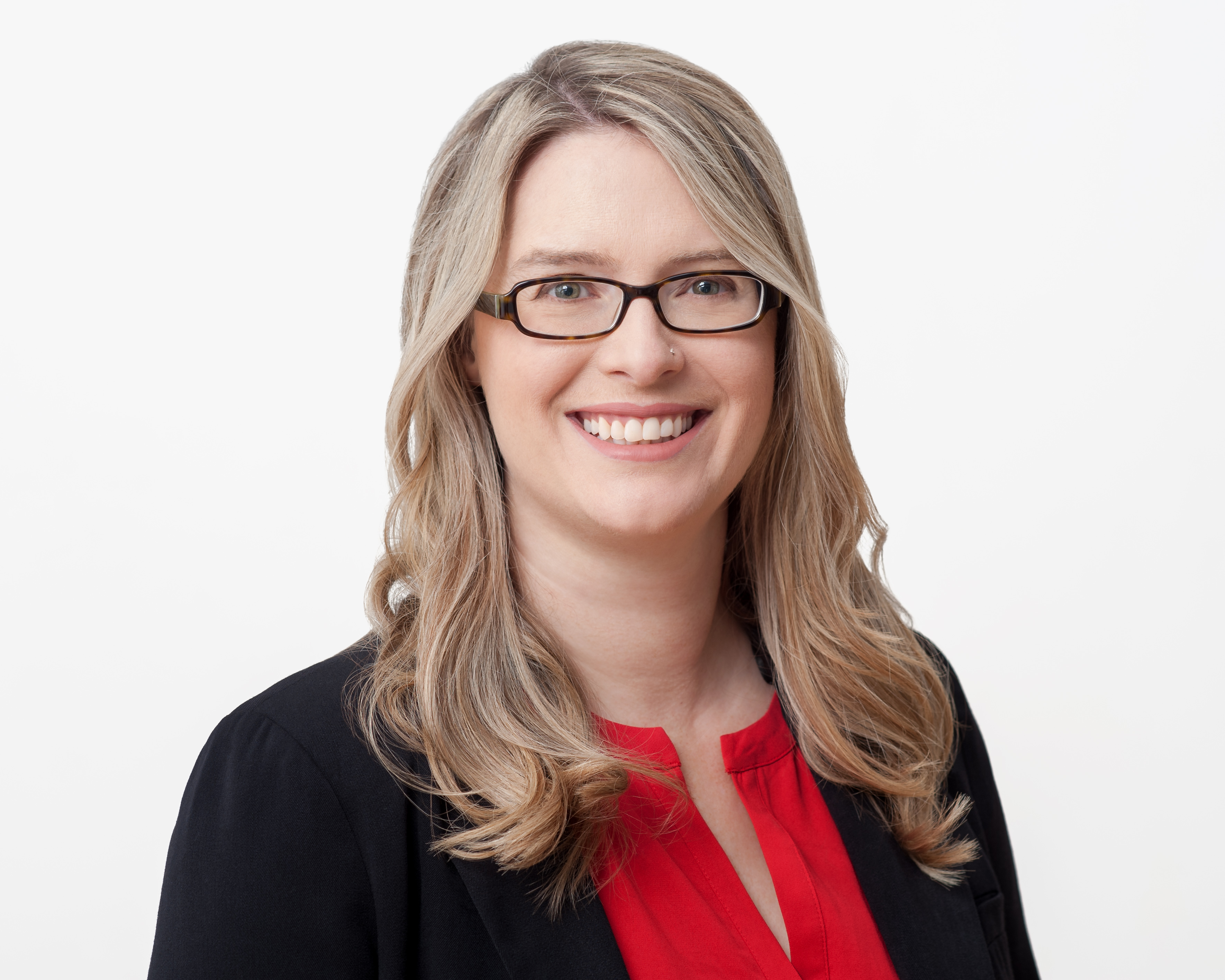 Emily Burns Headshot