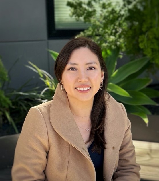 Hai-Ching Yang Headshot